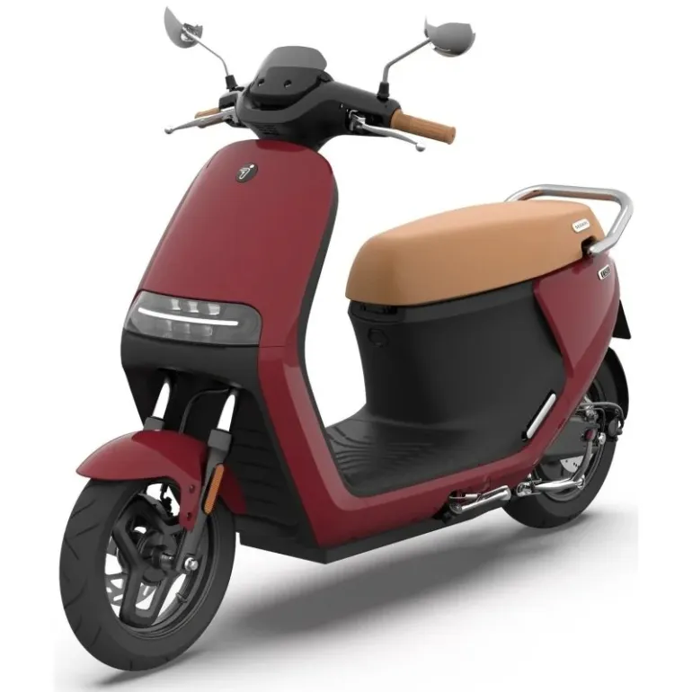 Electric scooter Segway-Ninebot E125S Ruby Red